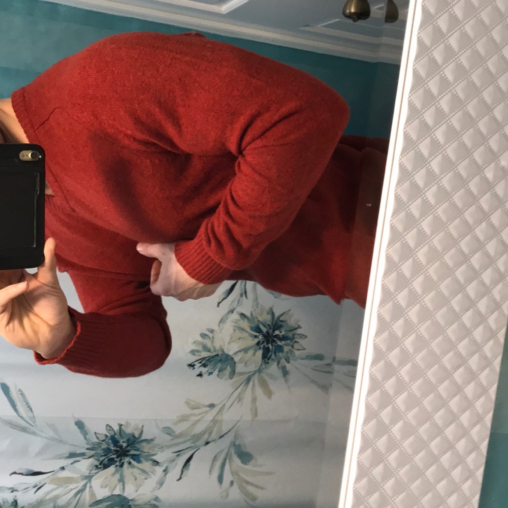 PENGUIN 100% LAMBSWOOL Red Sweater V Neck Like New